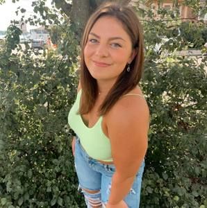 Meet your Posher, Vanessa